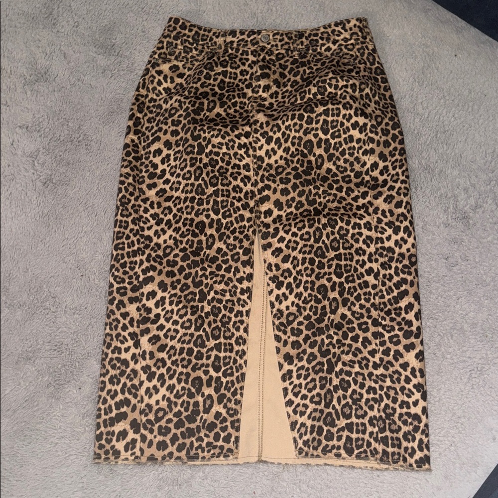 Torrid Leopard Print Pencil Skirt